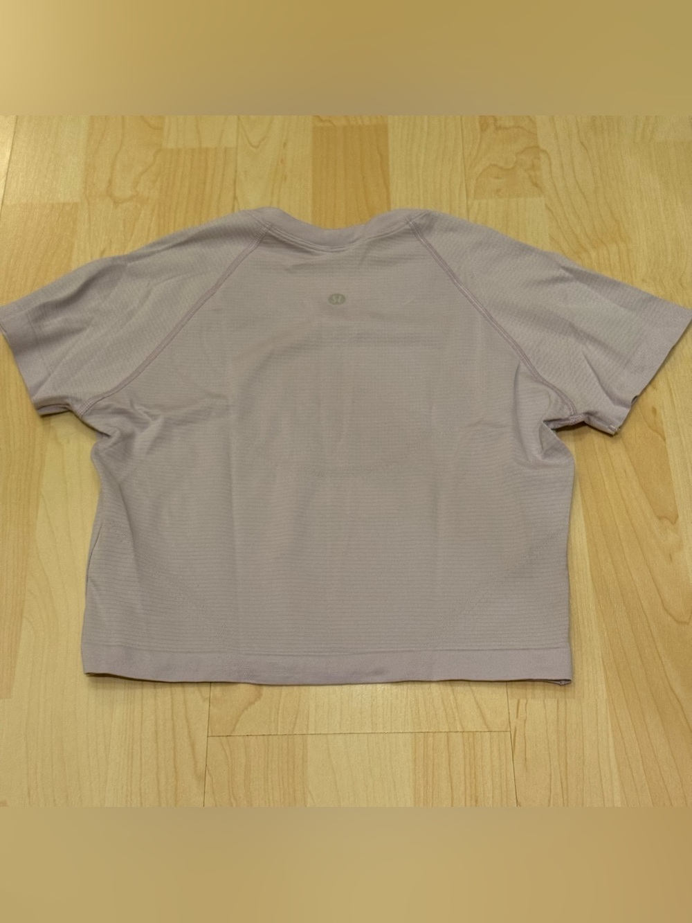 Lululemon Cropped Swiftly Tech Shirt - Picture 2 of 3
